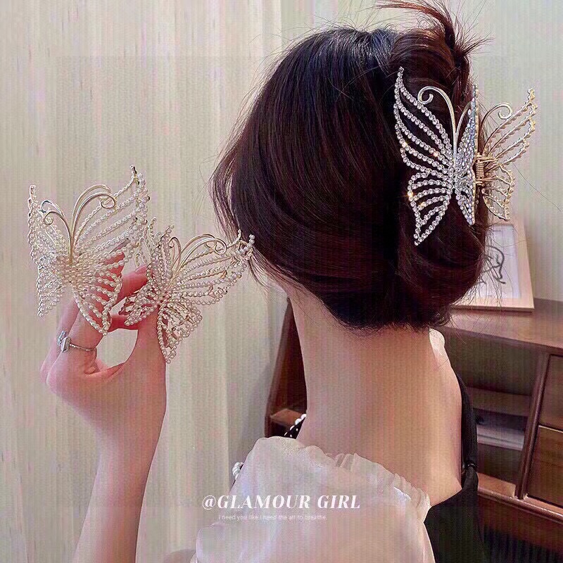 Chanel Grab Hair Clip (41)